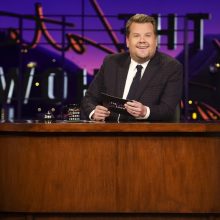 Ο Τζέιμς Κόρντεν εγκαταλείπει το «The Late Late Show» για τα παιδιά του