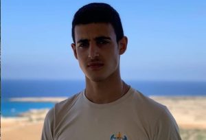 "Τι να σου γράψω που ντρέπομαι;": Συγκλονίζει η έκθεση μαθητή Λυκείου "εις μνήμην του Κυπριανού"