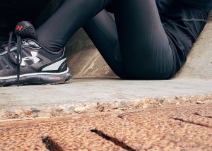 Ξύπναγε την κόρη του στις 5 το πρωί για να της κάνει «στρατιωτική γυμναστική»