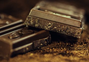 Σοκολατοβιομηχανία κολοσσός αποσύρει προϊόντα της υπό το φόβο λιστέρια