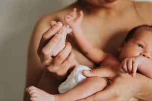 Ογκίδια μαστού στην εγκυμοσύνη και στο θηλασμό - Πρέπει να μας φοβήσουν;