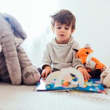 SOS: Για 13 επικίνδυνα παιδικά παιχνίδια προειδοποιεί η Υπ. Προστασίας Καταναλωτή