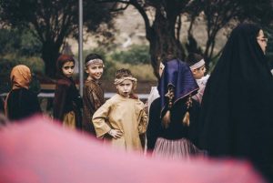 Δραματοποίηση θαυμάτων από τα παιδιά του Λαογραφικού Ομίλου Γιόλου 