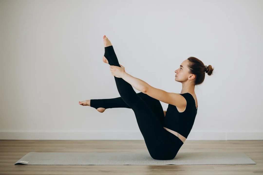 5 ιδέες για pilates στο σπίτι όταν δεν έχεις χρόνο (ή budget)